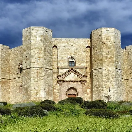 לינה וארוחת בוקר Casa Rossella *